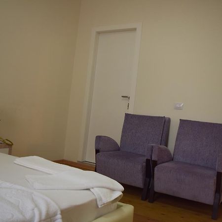 Living Hotel Tirana Exterior photo