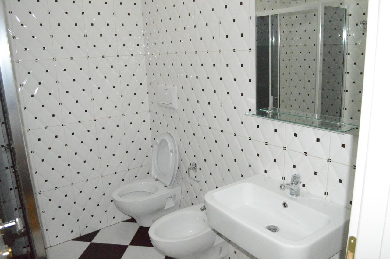 Living Hotel Tirana Exterior photo